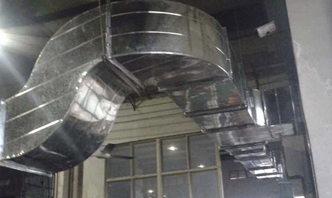 �R��ɽͨ�L�ܵ������c���b