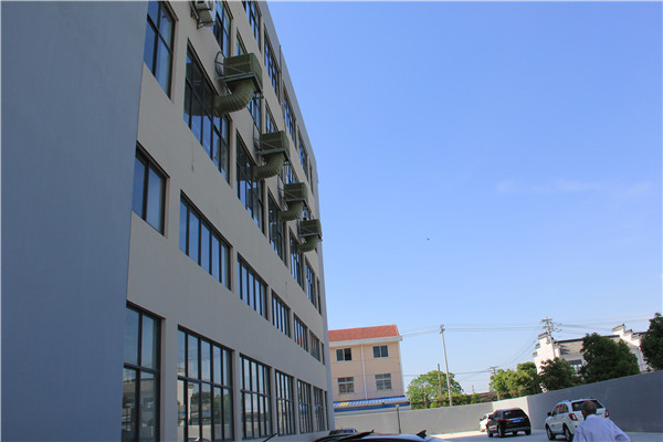 ���L(f��ng)�C���b����